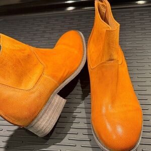 NEW‎ Antelope tobacco brown leather Ankle Boots size 39 / 8